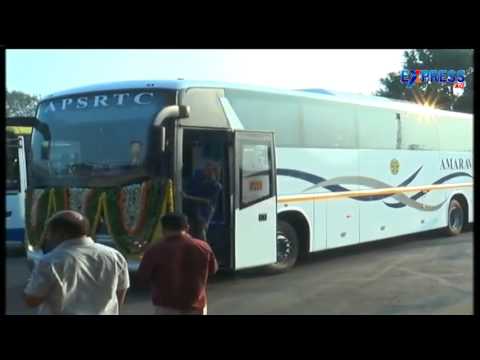 AP CM flags off Amaravati buses at Vijayawada bus stand - Express TV