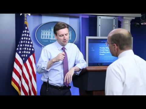 Open Mike: White House press secretary Josh Earnest