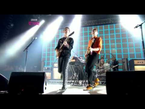 Franz Ferdinand // Live at Glastonbury 2009 (Entire Concert)