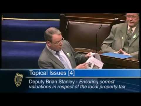 Fine Gael TD objects to wearing of Easter Lily, calling it 'offensive'