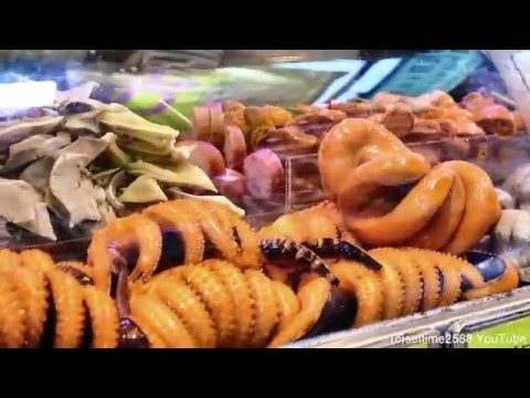 Hong Kong Street Food. A Walk Around the Stalls and Restaurants of Kowloon