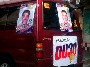 2016 Philippine presidential candidate Rodrigo Duterte's campaign van driving around the metro.