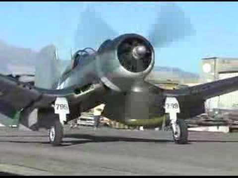 F4U Corsair "Whistling Death" Flight Demonstration !