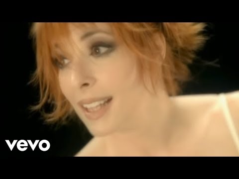 Mylène Farmer - L'Amour N'Est Rien...