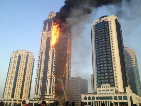 Huge Fire Caught Skyscraper in Dubai U.A.E 01.10.2015