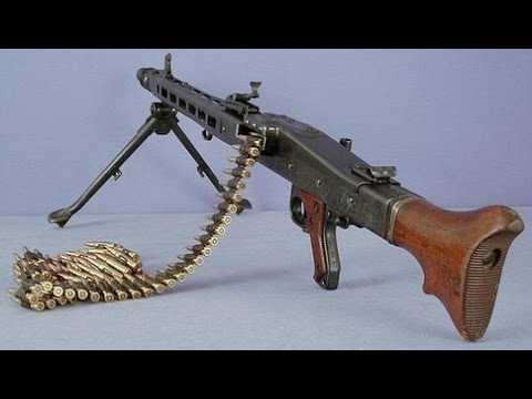 American VS German Weapons (720p)