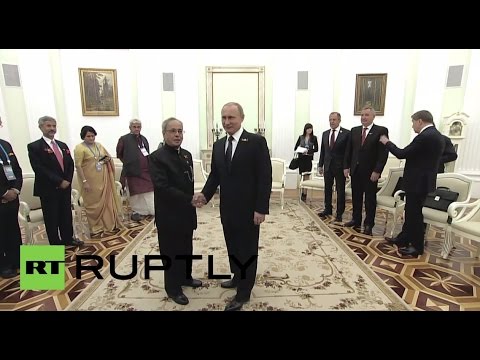 Russia: Indian President Mukherjee congratulates Russia on V-Day anniversary