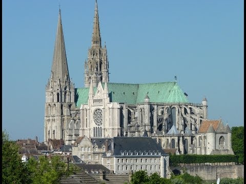 Chartres Cathedral, and the old town.