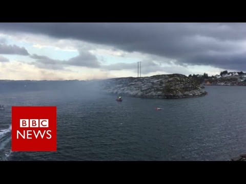 Norway helicopter crash: 13 people missing - BBC News