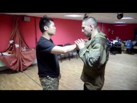 When Wing Chun (詠春) meet Systema (西斯特玛) by Sifu Leo Au Yeung (Full HD)