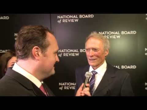 Clint Eastwood explains directing American Sniper to Brad Blanks