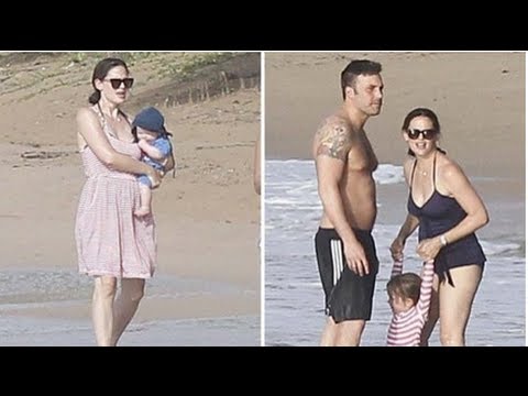 Jennifer Garner and Ben Affleck's Beach Day With Samuel, Violet, and Seraphina