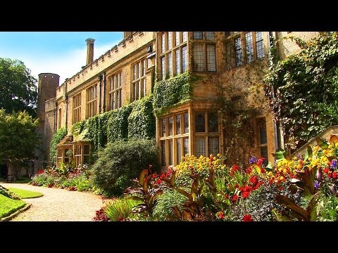 FOOTLOOSE IN THE COTSWOLDS travel guide HD video