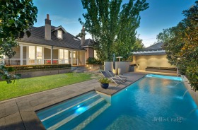 16 Barnsbury Road, at Balwyn in Melbourne, was sold for $6.36 million on the weekend.