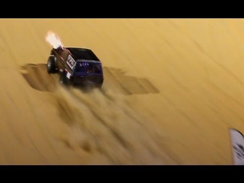 Uphill Sand Dragrace with more HUGE turbos