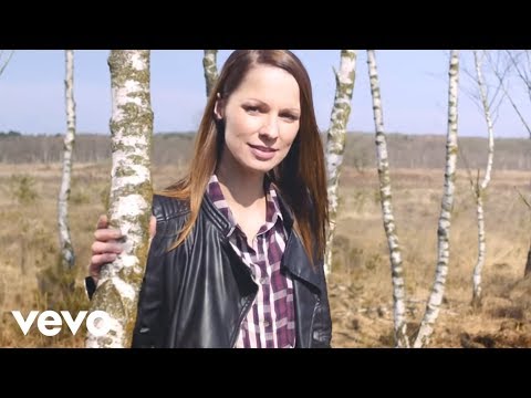 Christina Stürmer - Seite an Seite (Official Video)