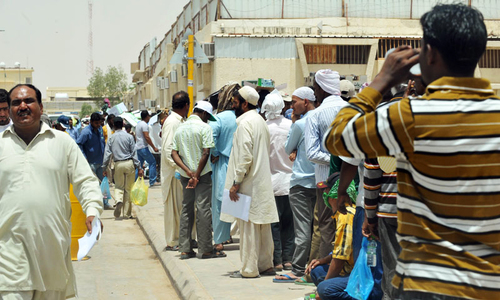 Saudi economic shake-up bodes ill for hundreds of thousands in Pakistan