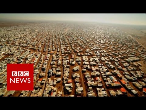 'No-man's land' between Syria & Jordan - BBC News