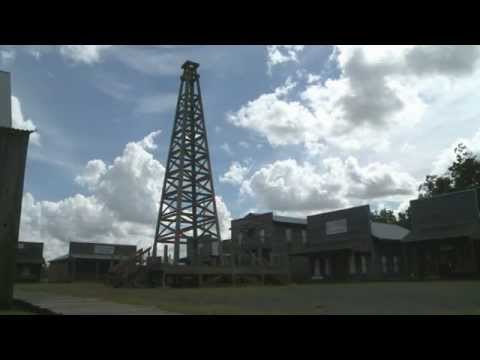 The Texas Bucket List - Spindletop-Gladys City Boomtown