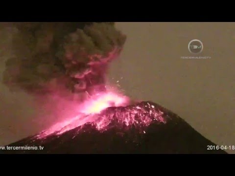 Impresionantes Explosiones del Volcán popocatépetl 18 de Abril 2016