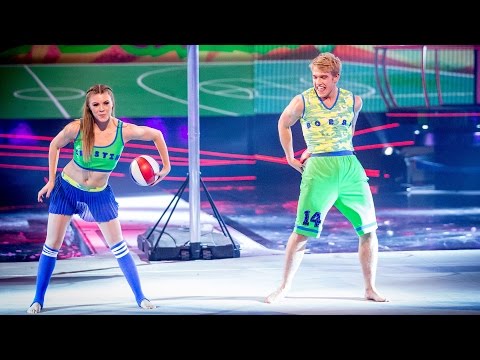 Bobby Lockwood's Rhythmic Performance to 'Everybody Get Up' - Tumble: Series 1 Episode 3 - BBC One