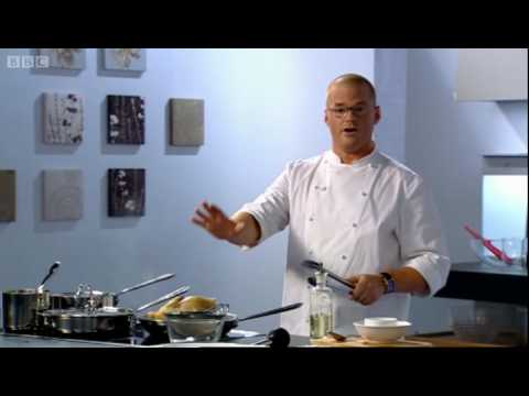 Heston's Perfect Crispy Roast Chicken - part 2 - BBC