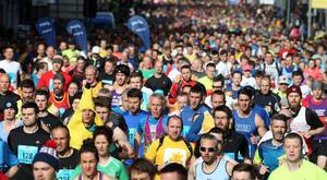 The runners head off along Chichester Street, Belfast. Presseye