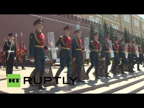 LIVE: Moscow hosts Victory Day Parade on 70th anniversary of the Great Patriotic War (English audio)