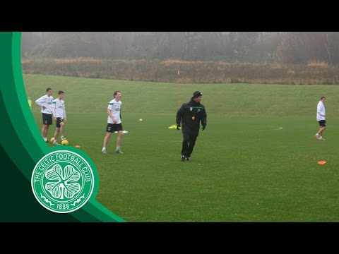 Celtic FC - Ronny Deila gets involved in training