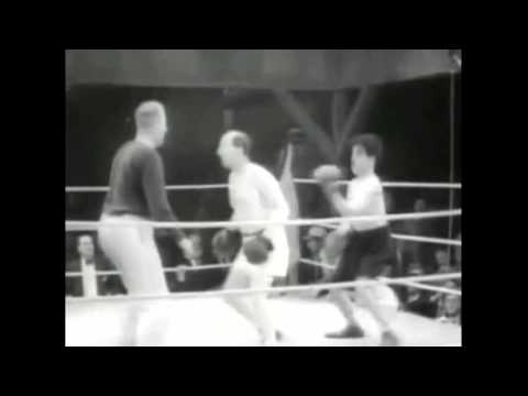 Charlie Chaplin - Boxing