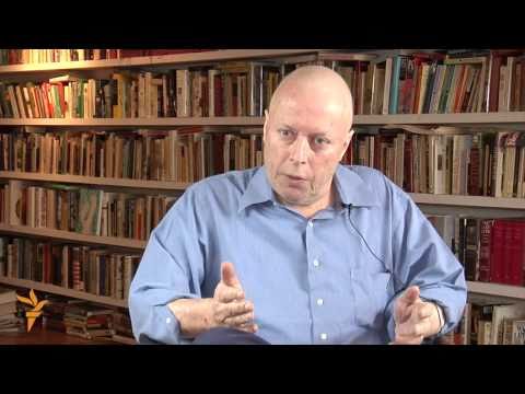 Christopher Hitchens on Iraq and Iran (Radio Free Europe / Radio Liberty)