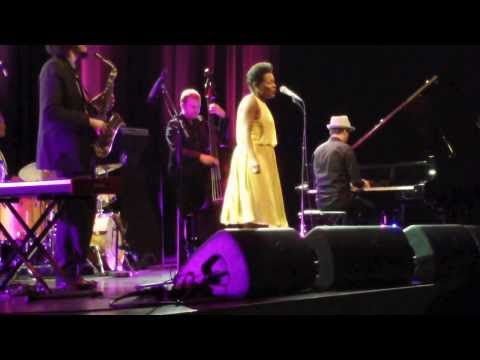 China Moses & Raphael Lemonnier - Love Me Or Leave Me (B.Holiday) - Metropool Hengelo 27sep13 v11