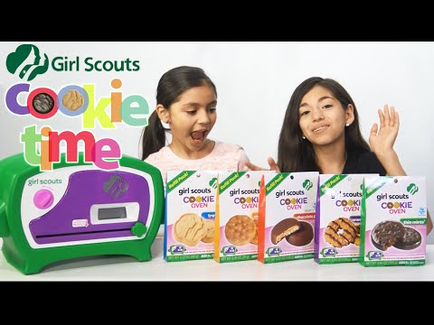 GIRL SCOUTS COOKIE OVEN | How to make Thin Mints cookies