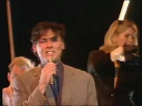 Associates-Club country