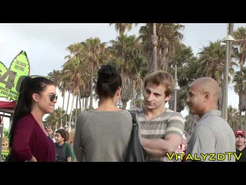 HOW TO PICK UP GIRLS PART 10! Venice Beach,Ca