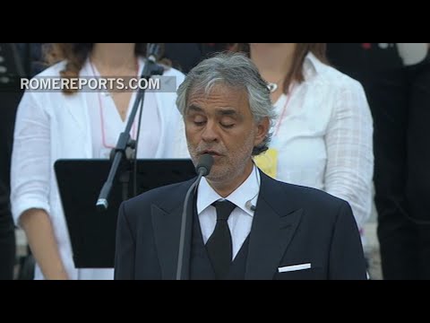 Andrea Bocelli sings the 'Ave Maria' in St. Peter's Square