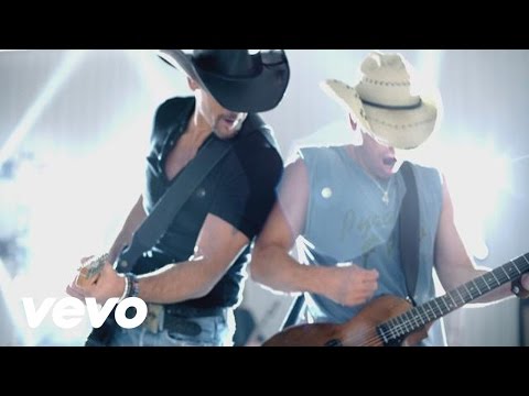 Kenny Chesney, Tim McGraw - Feel Like A Rock Star