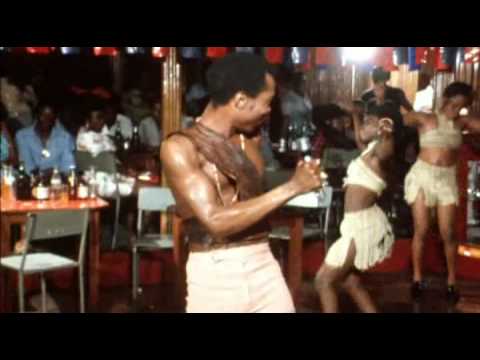 Fela in performance (1971)