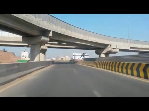 Beautiful Multan City Long way Travel (2015)