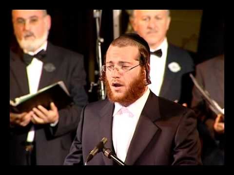 Cantor Yaakov Lemmer Sings Zochreinu L'chaim With The Jerusalem Cantors Choir In Budapest Hungary