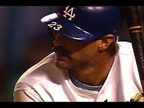 1988 World Series, Game 1: A's @ Dodgers