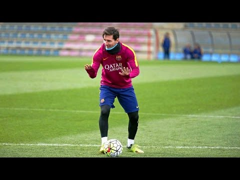 Lionel Messi ● Pulling Out Ridiculous Tricks  ► The Godfather of Freestyle ||HD||