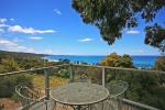 Lorne House: BEACH, BUSH & BOOKS