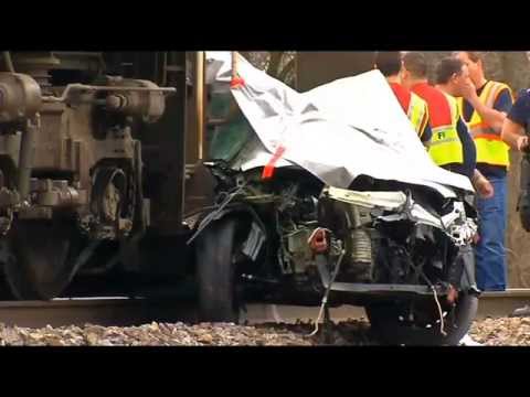 2 dead, 2 others injured after train hits car at Crawford Avenue   WDRB 41 Louisville News