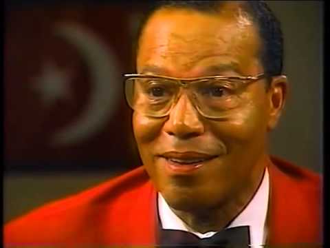 (Classic Interview) Minister louis Farrakhan RIPS Mike Wallace a new A--Hole