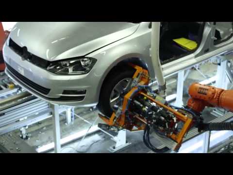 2015 Volkswagen Golf 7 Assembly Line & Production