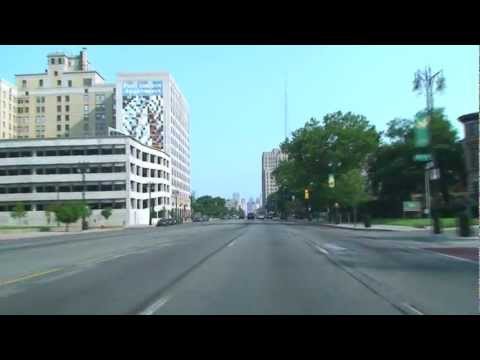 Woodward Avenue: Detroit, MI