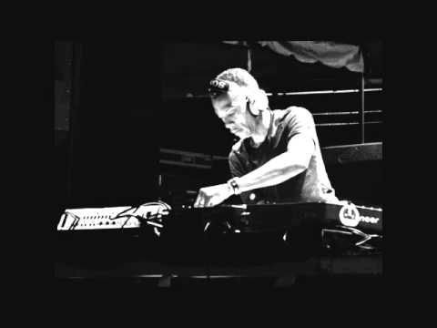 Jeff Mills Live @ BBC Radio One Essential Mix (07.06.1998)