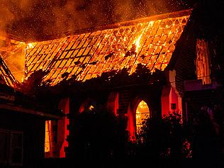 2.10AM THIS MORNING CALL FIRST CAME THROUGH. GEELONG MOSQUE CHURCH IN BOSTOCK ST MANIFOLD HEIGHTS.