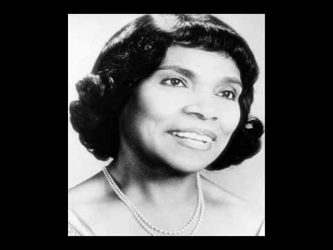 Marian Anderson - "Deep River" (Spiritual)